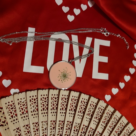 Super Kool Necklace - Picture 11 of 14